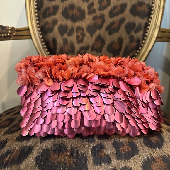 NEW Nanncay Mazzy Embellished Tulle Clutch Pink - Picture 5 of 12